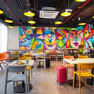 Hotel Ibis Budget Marly